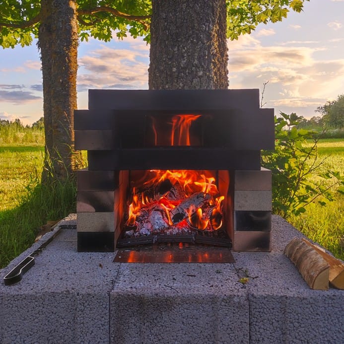 DIY pizza oven 693x693